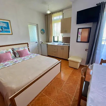 Apartament Joni's Spille