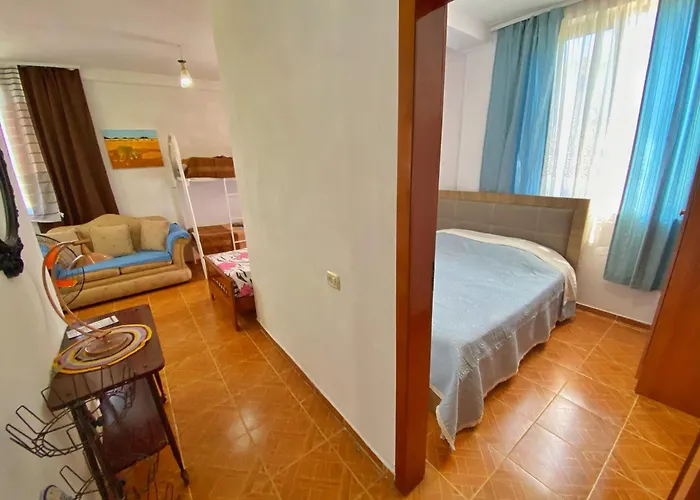 Joni's Apartament Spille